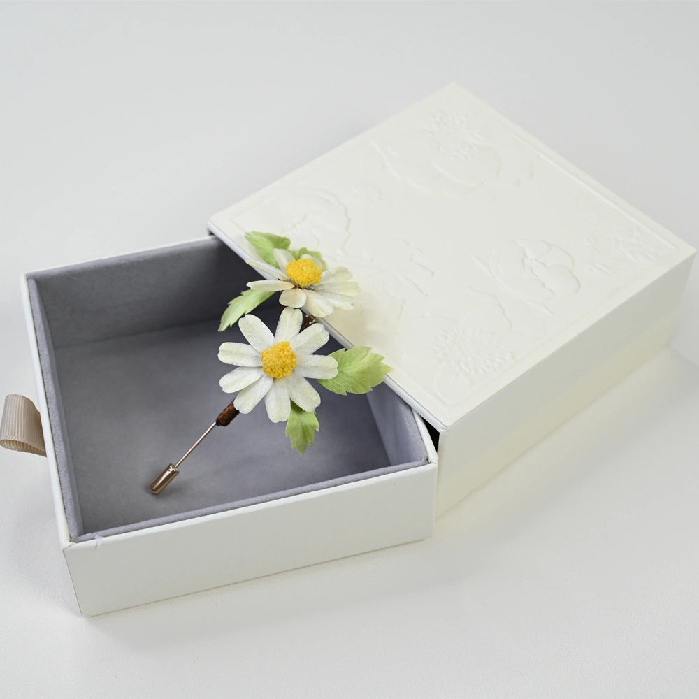 Handmade Ronghua - Buttercream Daisy Flower