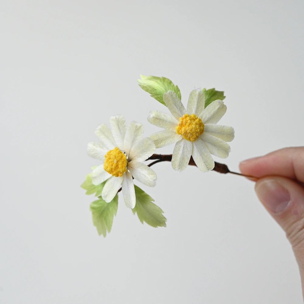 Handmade Ronghua - Buttercream Daisy Flower
